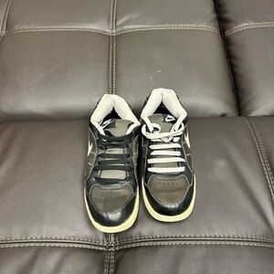 Nike Black and Gray Sneakers